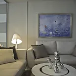 Swell Boutique 4*