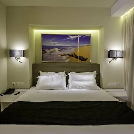 Swell Boutique Hotel 4*