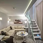 Swell Boutique 4*