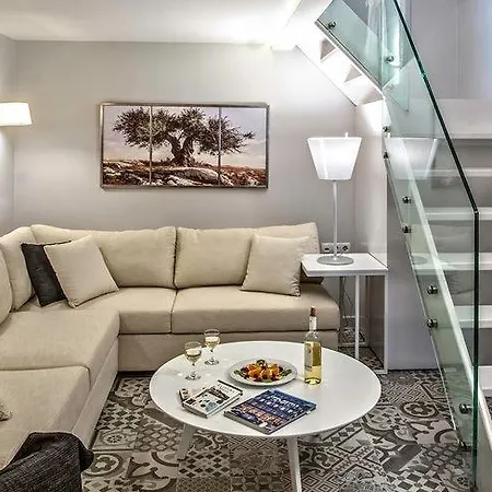 Hotel Swell Boutique 4*