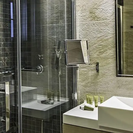 斯韦尔精品酒店 4* 罗希姆诺