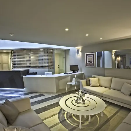 Hotel Swell Boutique 4*