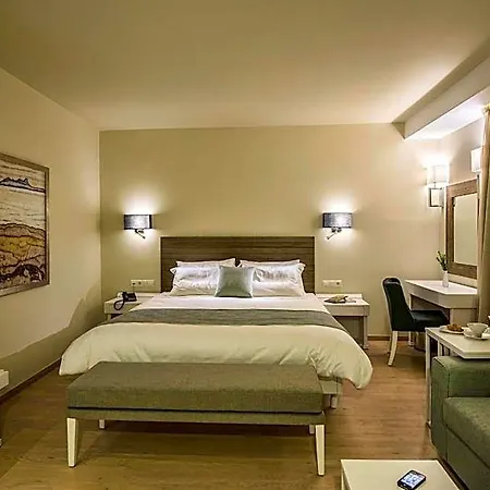 Hotel Swell Boutique 4*