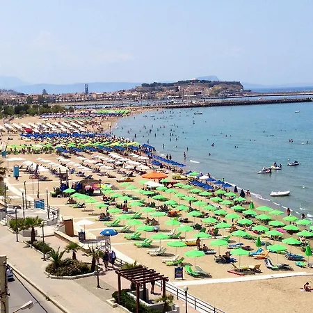 Swell Boutique Hotell 4*