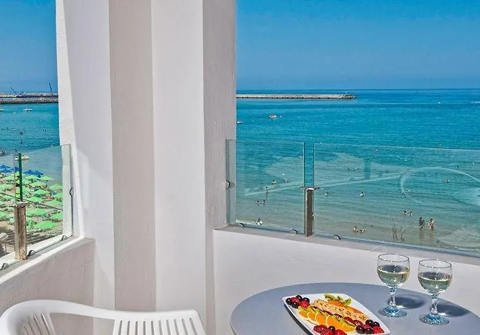 Hotel Swell Boutique 4*