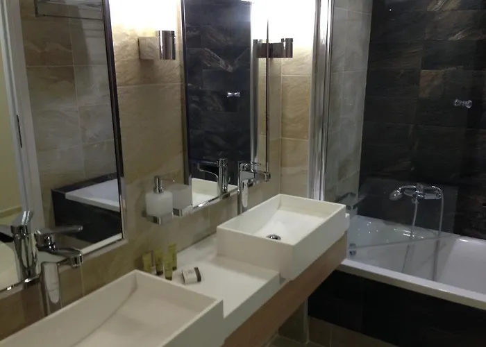 Swell Boutique Hotel